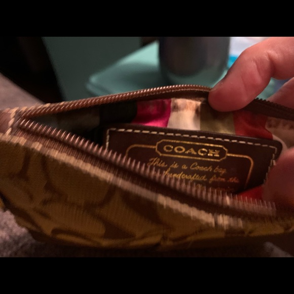 Authentic Coach pouch - Picture 4 of 5